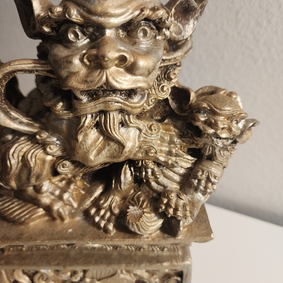 Set of 2 Vintage The Bombay Company detailed Chinese Temple Lion Foo Dog Resin - Picture 11 of 16